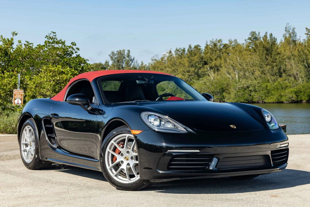 2017 Porsche 718 Boxster - Image 21 of 31
