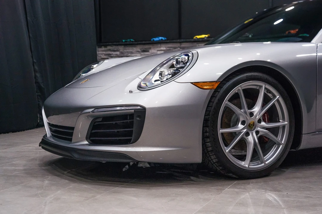 2017 Porsche 991 Carrera - Image 26 of 31