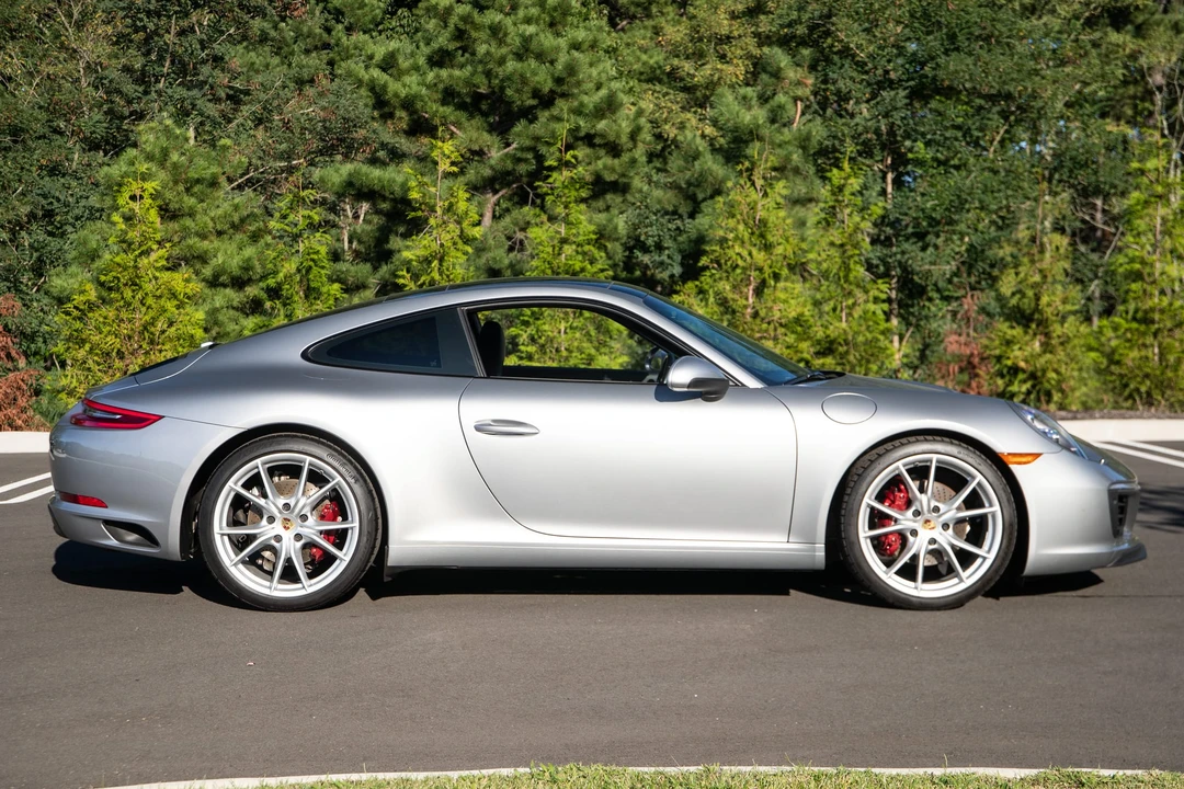 2017 Porsche 991 Carrera - Image 5 of 31