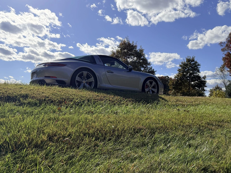 2017 Porsche 991 Carrera 4S - Image 7 of 31