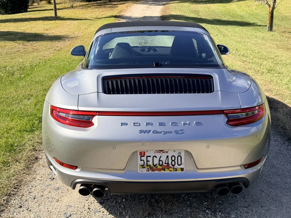 2017 Porsche 991 Carrera 4S - Image 9 of 31