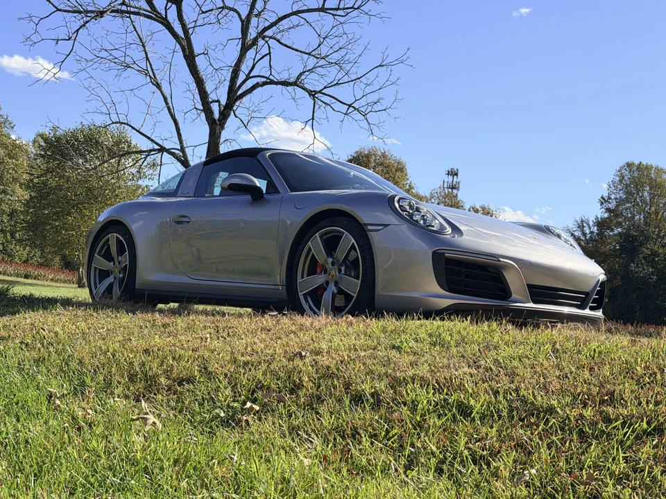 2017 Porsche 991 Carrera 4S - Image 4 of 31