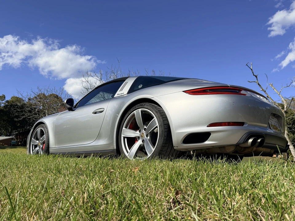 2017 Porsche 991 Carrera 4S - Image 10 of 31