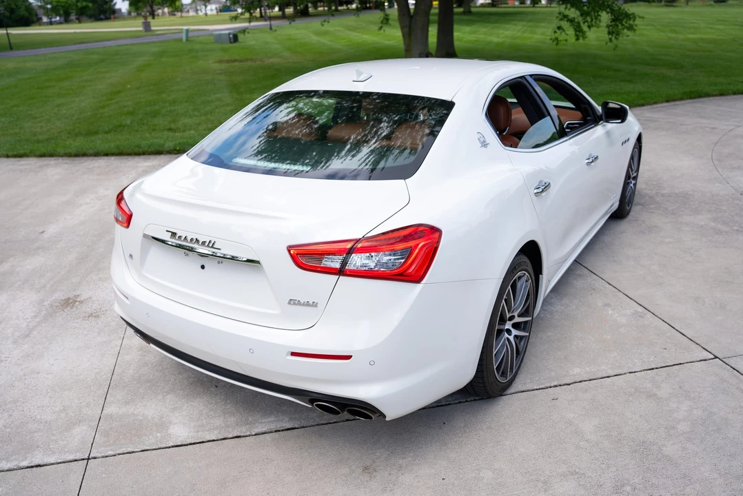 2018 Maserati Ghibli 3rd Gen - Image 23 of 31