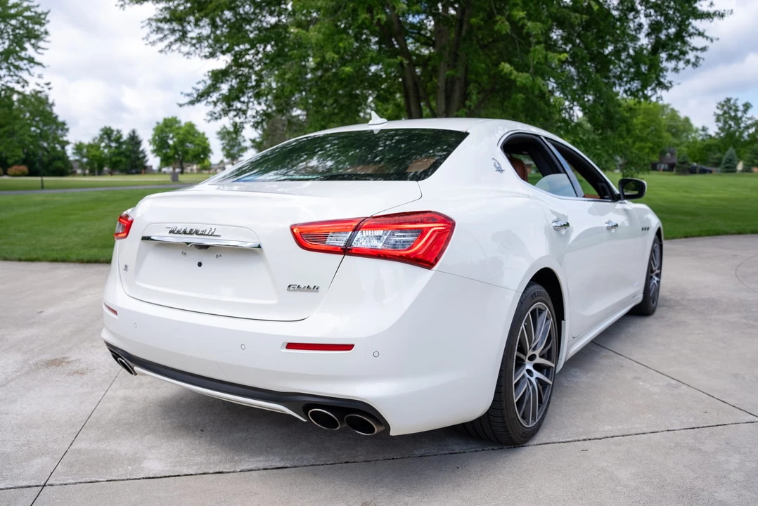 2018 Maserati Ghibli 3rd Gen - Image 20 of 31