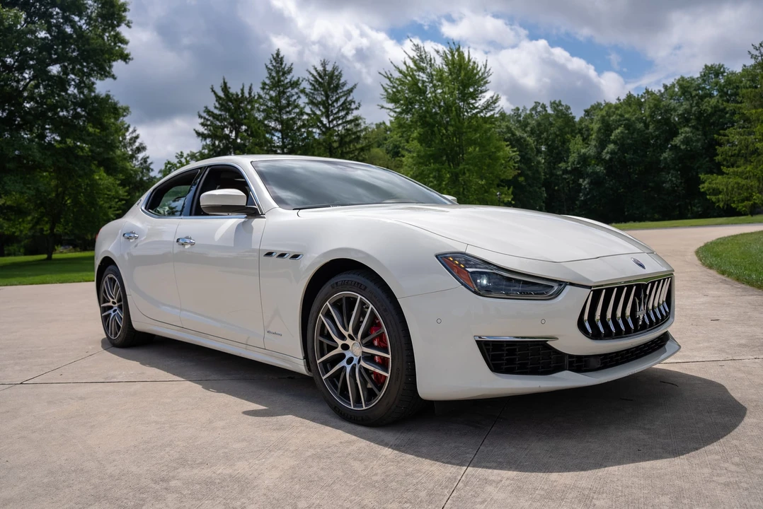 2018 Maserati Ghibli 3rd Gen - Image 26 of 31
