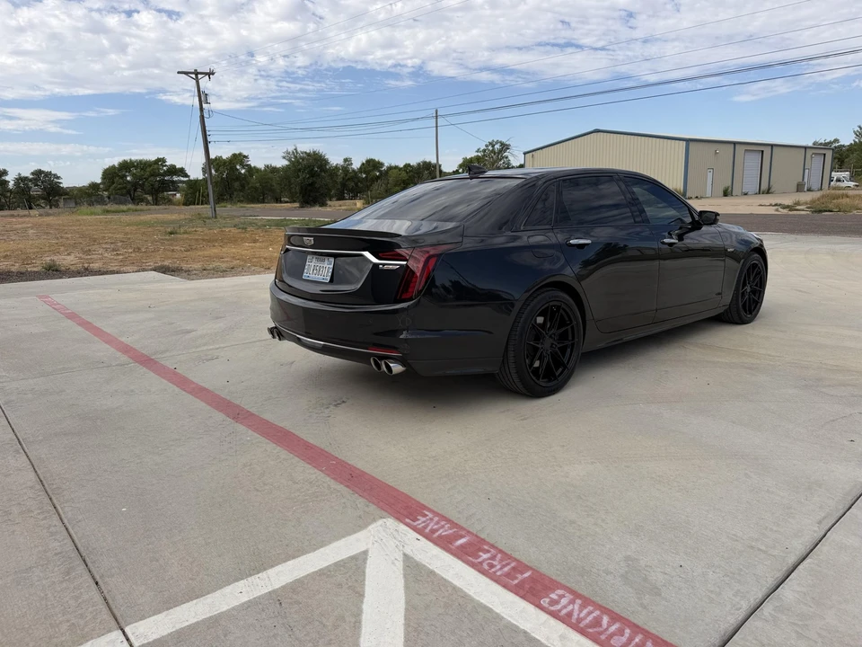2019 Cadillac CT6-V - Image 17 of 31