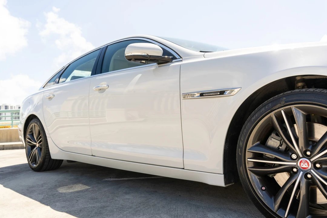 2019 Jaguar X351 XJR - Image 18 of 31