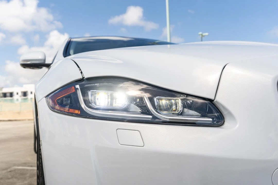 2019 Jaguar X351 XJR - Image 13 of 31