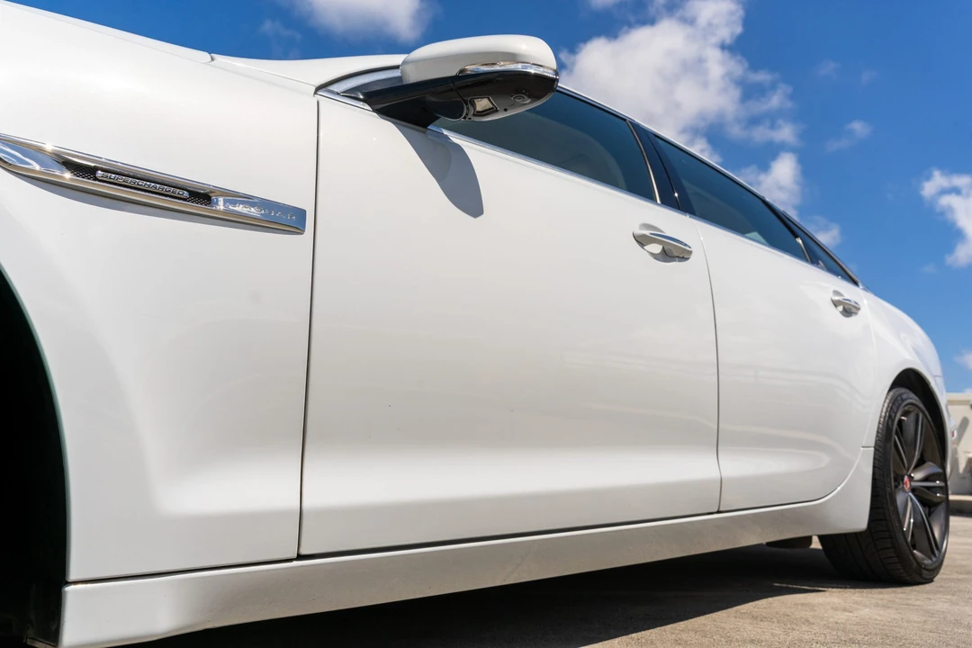 2019 Jaguar X351 XJR - Image 19 of 31