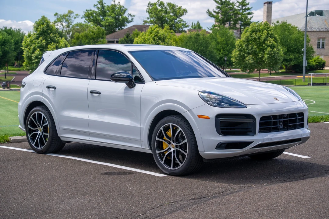 2019 Porsche 9Y0/9Y3 Cayenne Turbo - Image 9 of 31