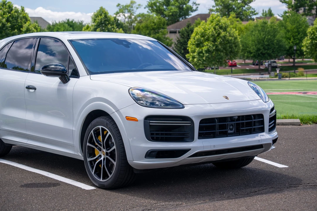 2019 Porsche 9Y0/9Y3 Cayenne Turbo - Image 30 of 31