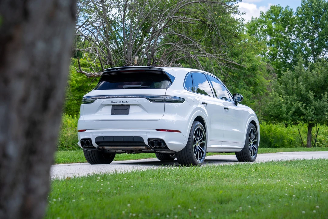 2019 Porsche 9Y0/9Y3 Cayenne Turbo - Image 12 of 31