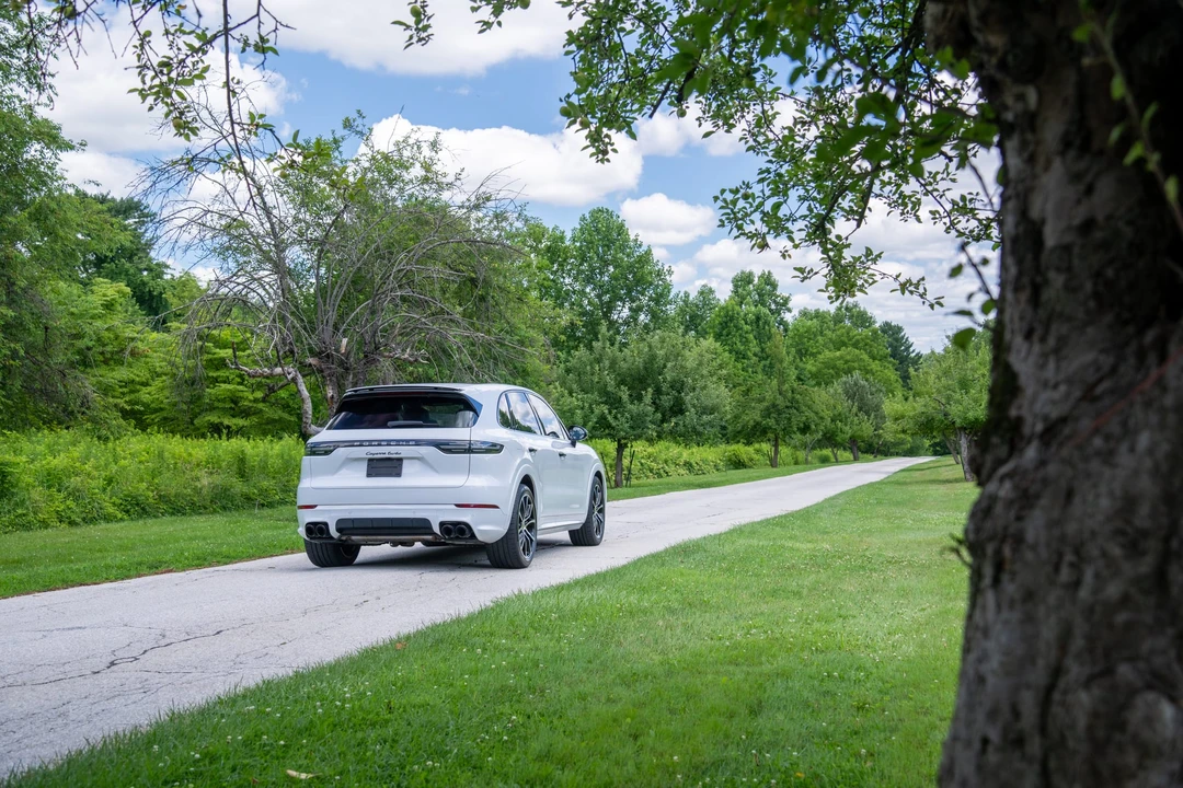 2019 Porsche 9Y0/9Y3 Cayenne Turbo - Image 13 of 31
