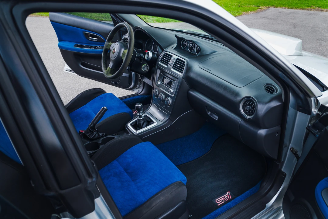 2005 Subaru Impreza WRX STi 2nd Gen - Image 26 of 31