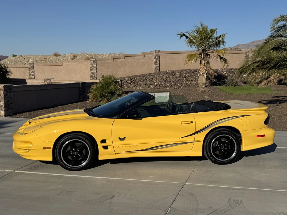 2002 Pontiac Firebird Trans Am 4th Gen - Image 11 of 31