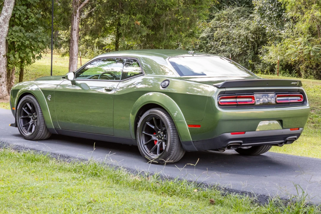2023 Dodge Challenger SRT Hellcat 3rd Gen - Image 5 of 31