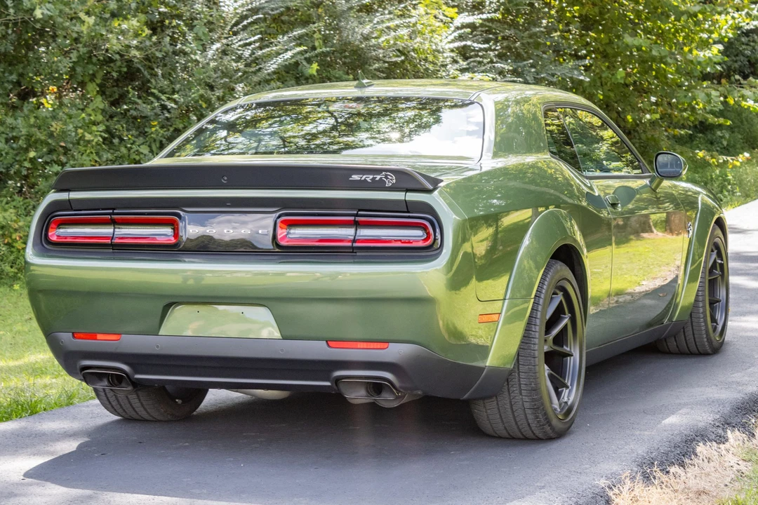 2023 Dodge Challenger SRT Hellcat 3rd Gen - Image 7 of 31