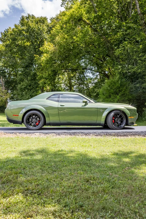 2023 Dodge Challenger SRT Hellcat 3rd Gen - Image 13 of 31