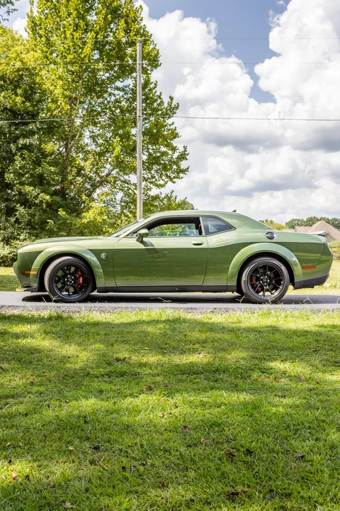 2023 Dodge Challenger SRT Hellcat 3rd Gen - Image 11 of 31