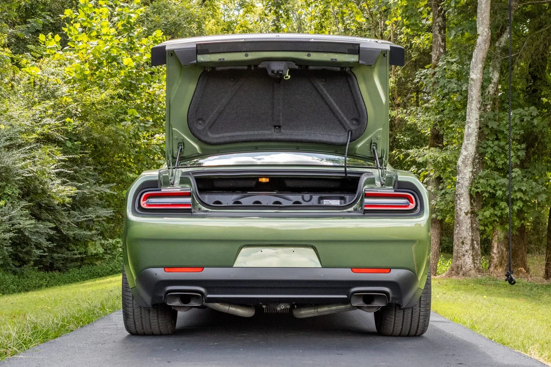 2023 Dodge Challenger SRT Hellcat 3rd Gen - Image 17 of 31
