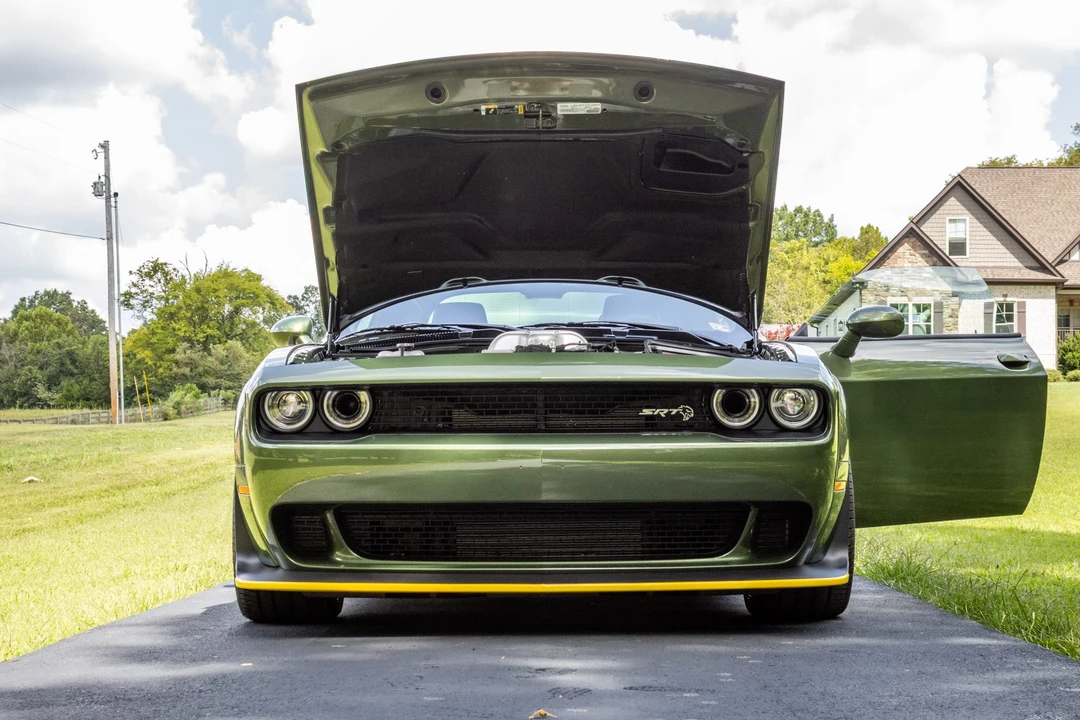 2023 Dodge Challenger SRT Hellcat 3rd Gen - Image 15 of 31