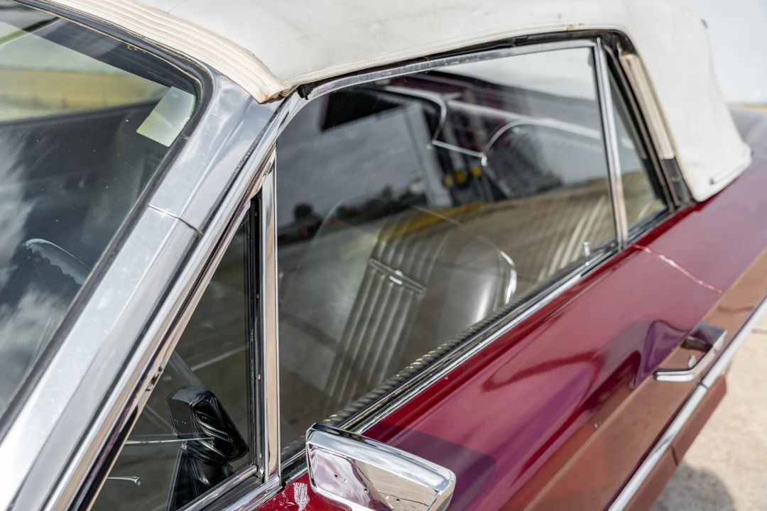 1965 Ford Thunderbird 4th Gen - Image 29 of 31