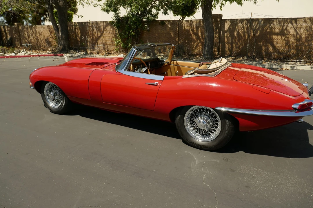 1966 Jaguar E-Type Series 1 - Image 28 of 31