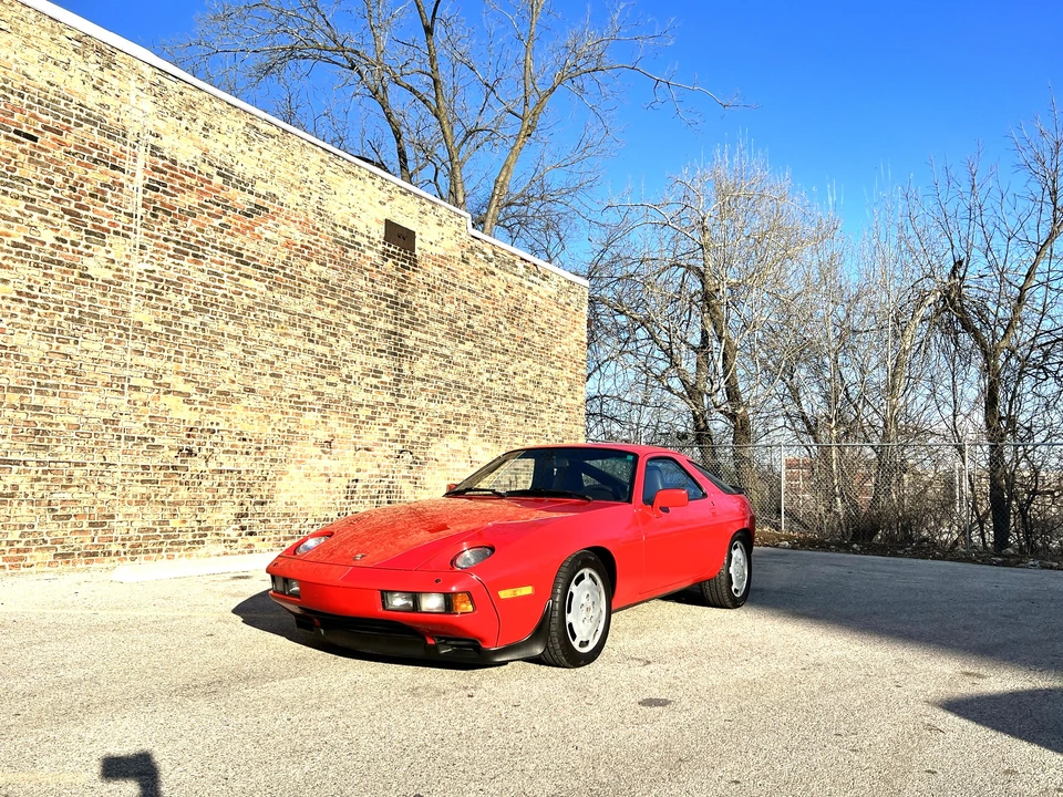 1985 Porsche 928 S - Image 3 of 31