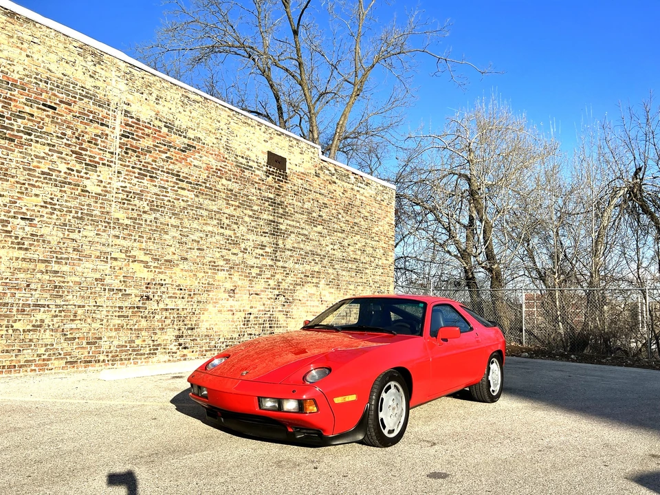 1985 Porsche 928 S - Image 4 of 31