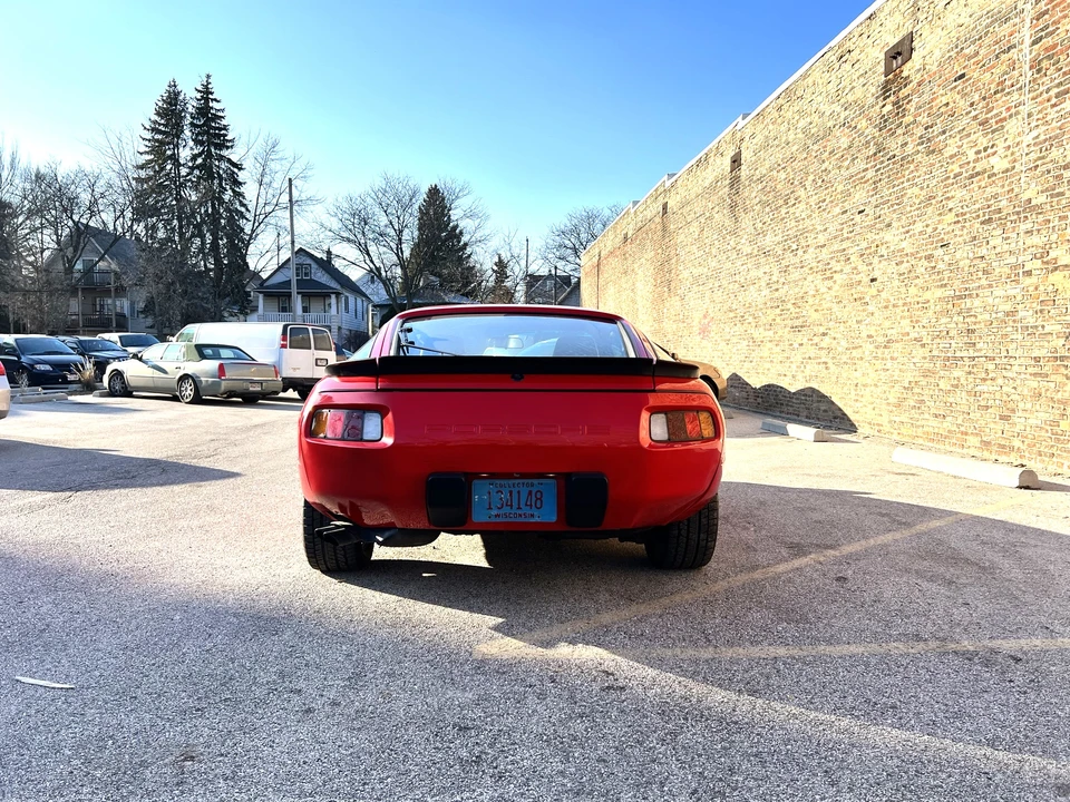 1985 Porsche 928 S - Image 9 of 31