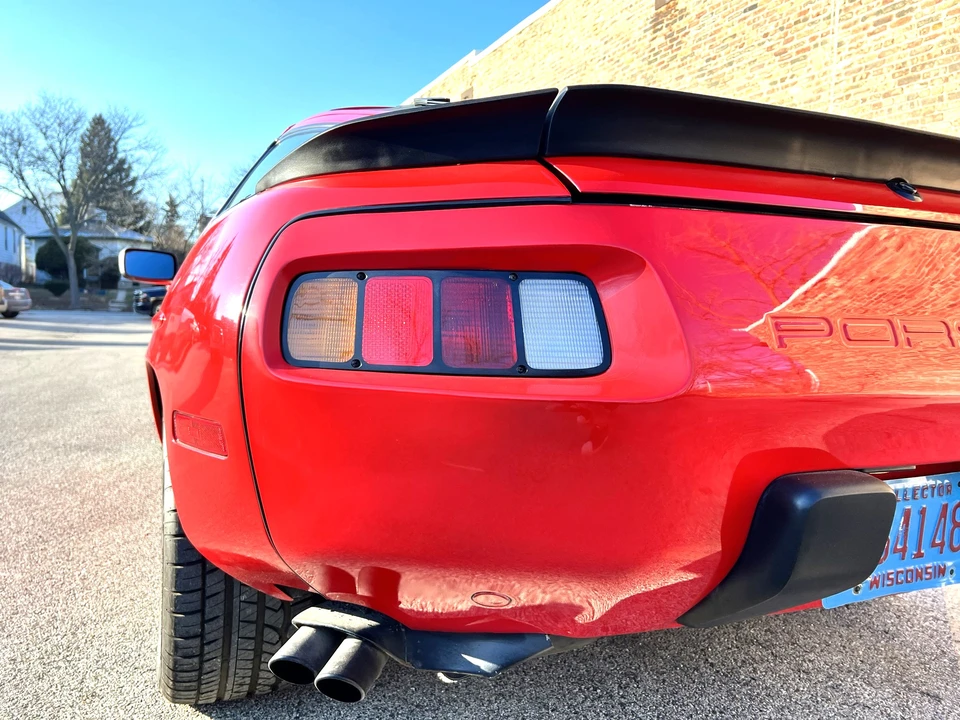 1985 Porsche 928 S - Image 24 of 31