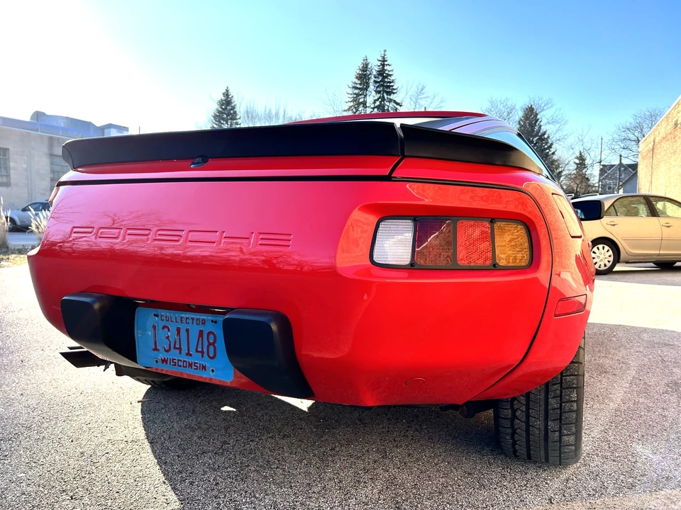1985 Porsche 928 S - Image 11 of 31