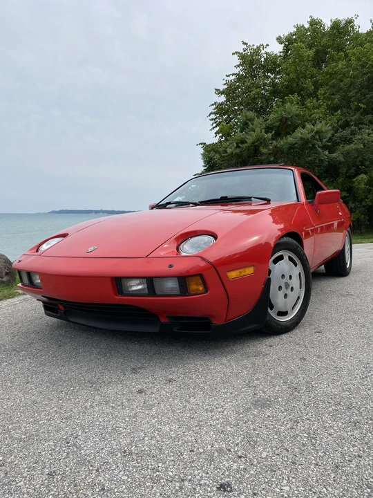 1985 Porsche 928 S - Image 8 of 31