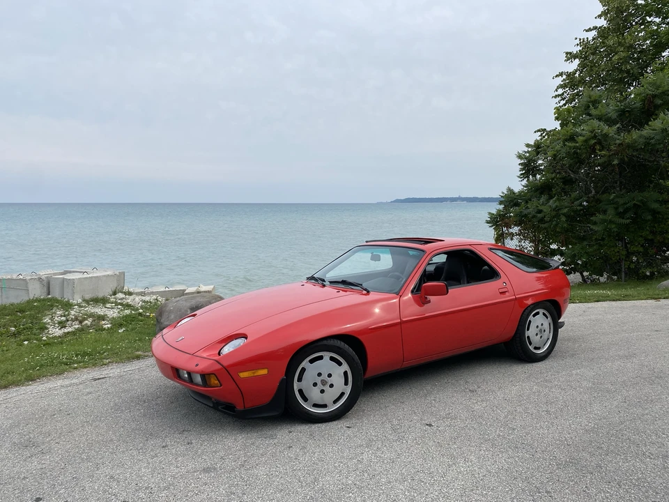1985 Porsche 928 S - Image 2 of 31