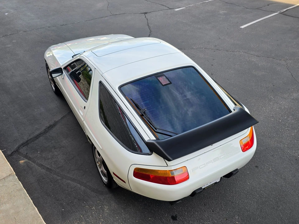 1988 Porsche 928 S4 - Image 22 of 31
