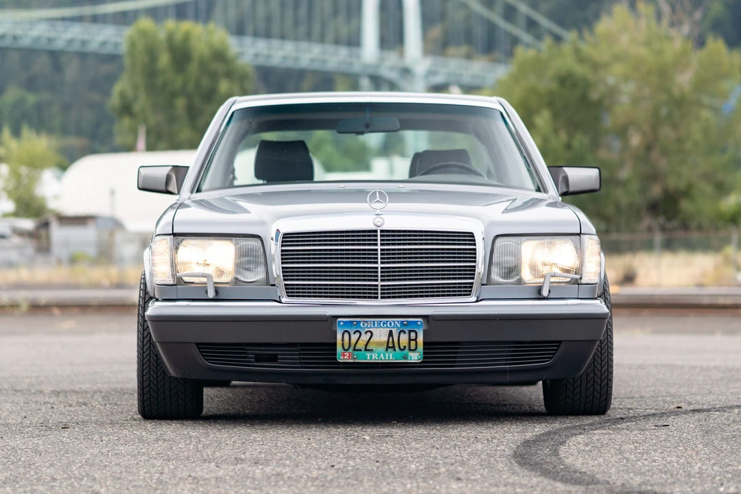 1990 Mercedes-Benz W126 S-Class Sedan - Image 13 of 31