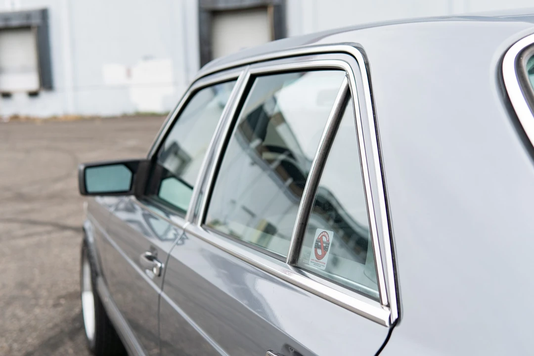 1990 Mercedes-Benz W126 S-Class Sedan - Image 29 of 31