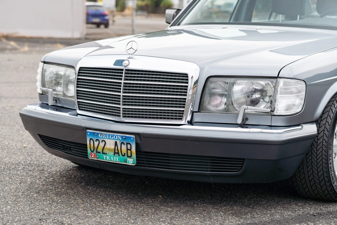 1990 Mercedes-Benz W126 S-Class Sedan - Image 20 of 31