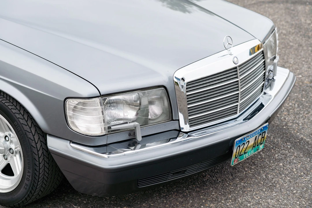 1990 Mercedes-Benz W126 S-Class Sedan - Image 19 of 31