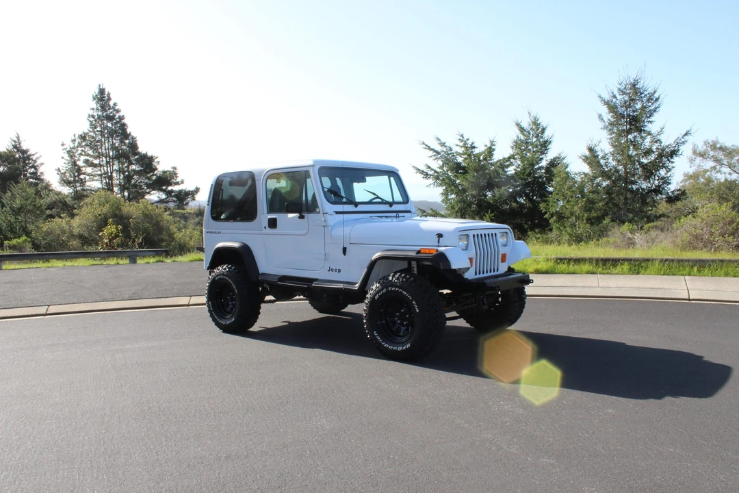 1991 Jeep YJ Wrangler - Image 25 of 31