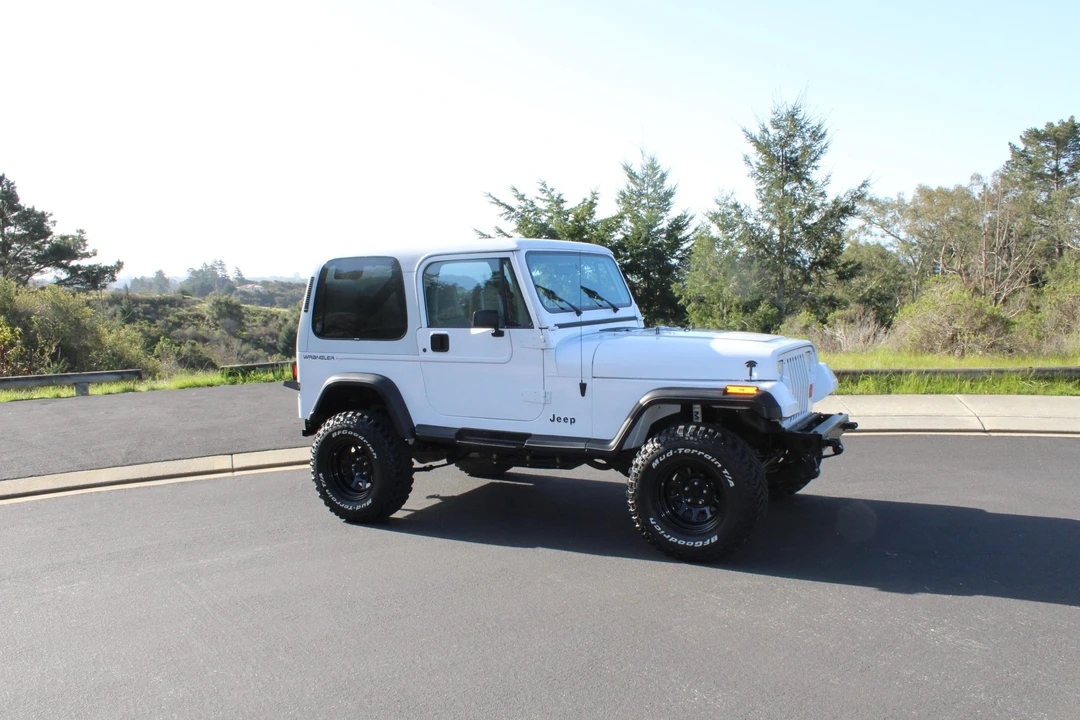 1991 Jeep YJ Wrangler - Image 26 of 31