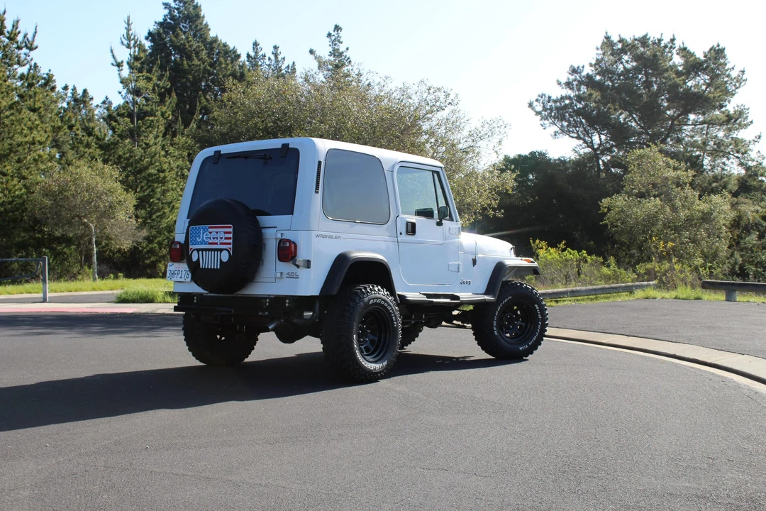 1991 Jeep YJ Wrangler - Image 19 of 31