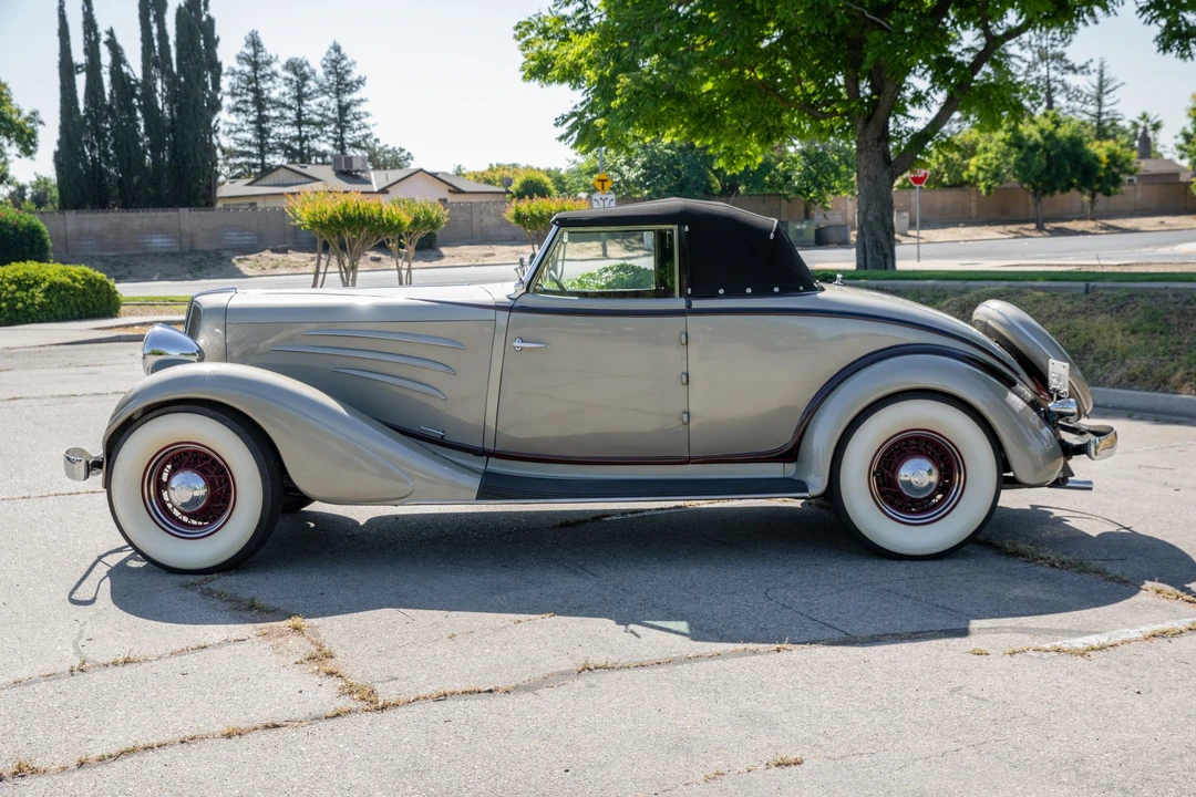 1934 Auburn Eight - Image 15 of 31