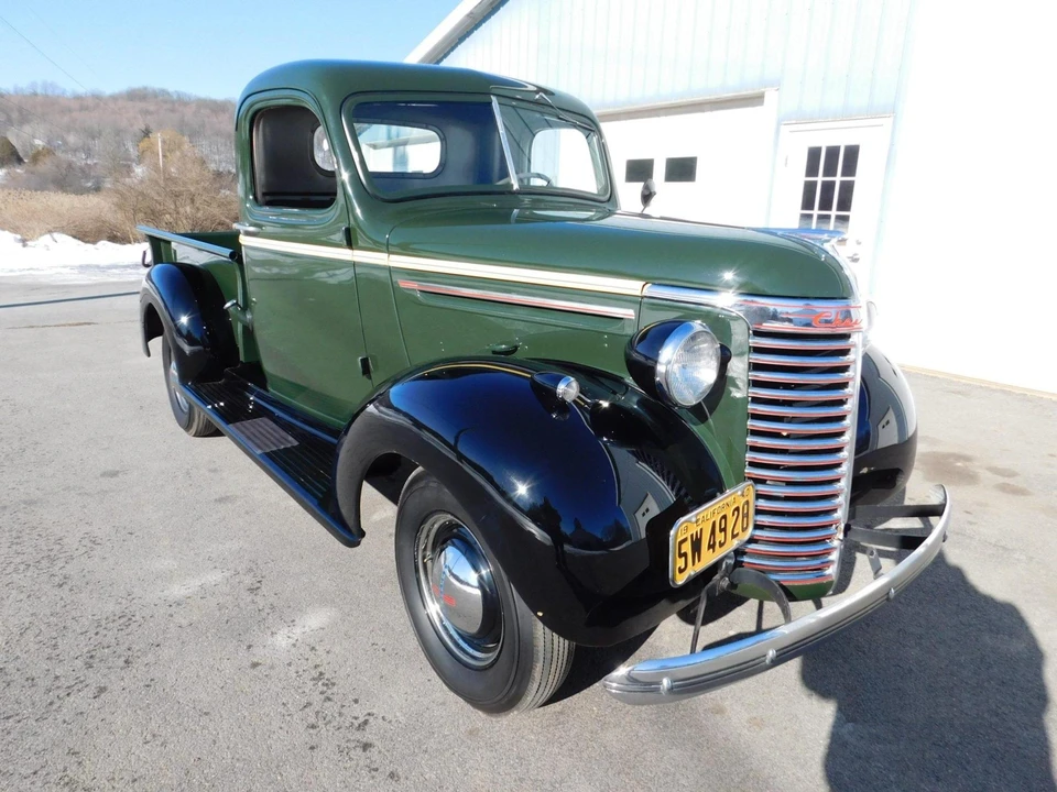1940 Chevrolet Pickup 2nd Gen - Image 2 of 31