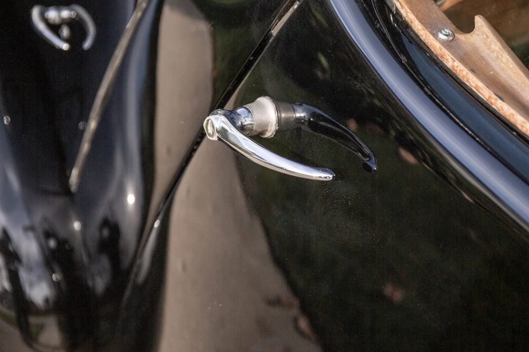 1947 Triumph 1800 Roadster - Image 20 of 31