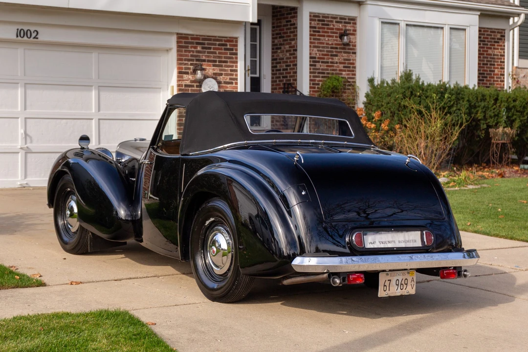 1947 Triumph 1800 Roadster - Image 4 of 31