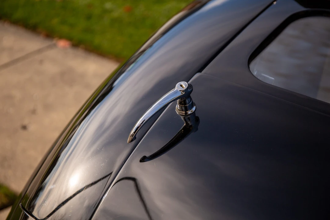 1947 Triumph 1800 Roadster - Image 29 of 31