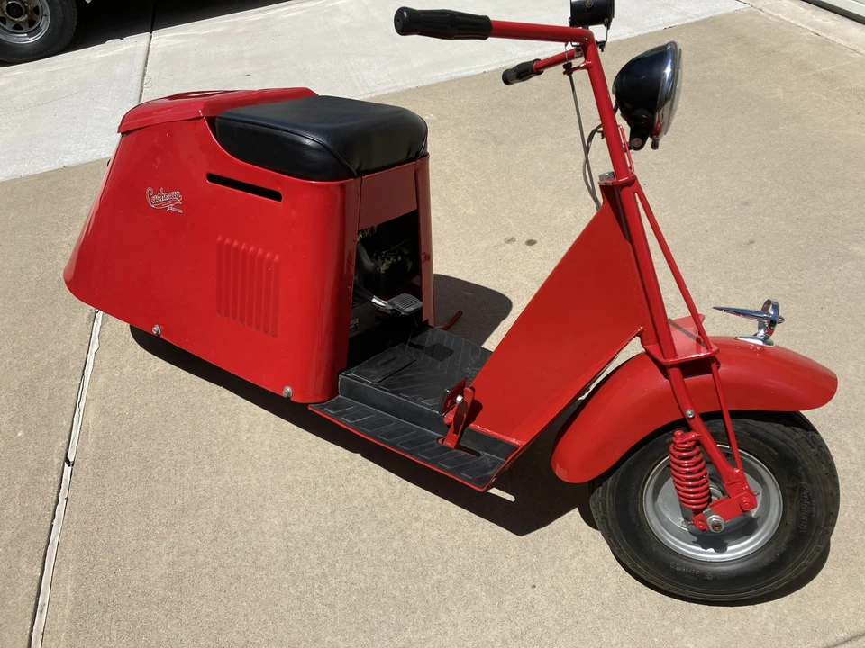1951 Cushman - Image 4 of 31