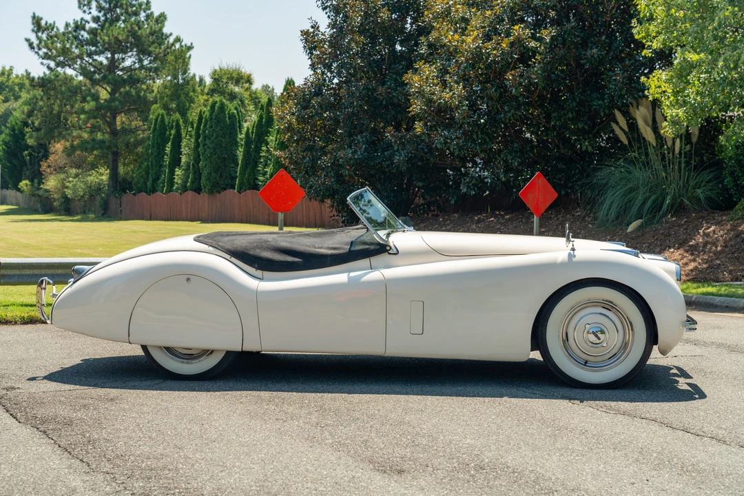 1952 Jaguar XK120 OTS Roadster - Image 19 of 31